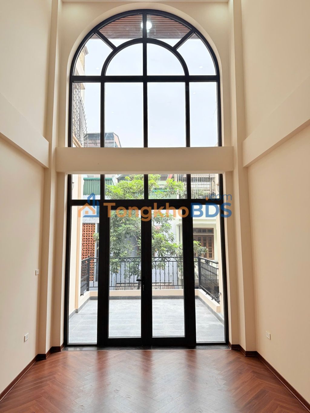 Nhà Cát Linh Đống Đa 85m² 26 tỷ - Ô tô vào tận nhà