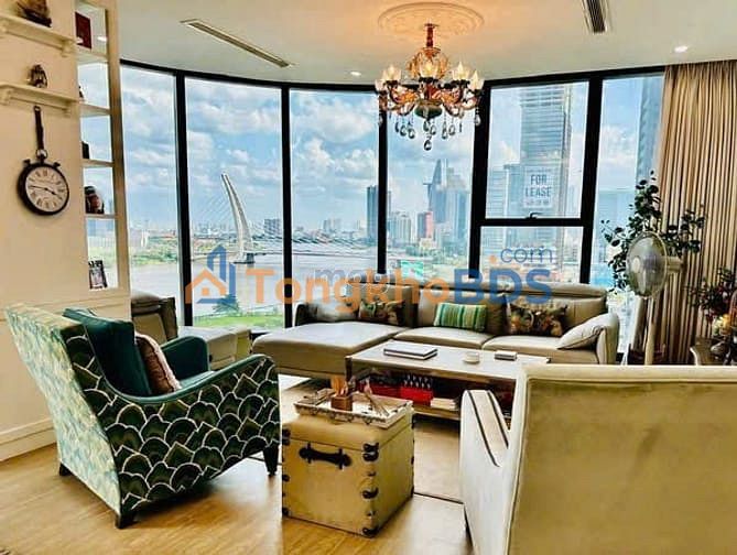 Căn hộ Vinhomes Golden River Q1 82m² 2.97 tỷ - View đẹp