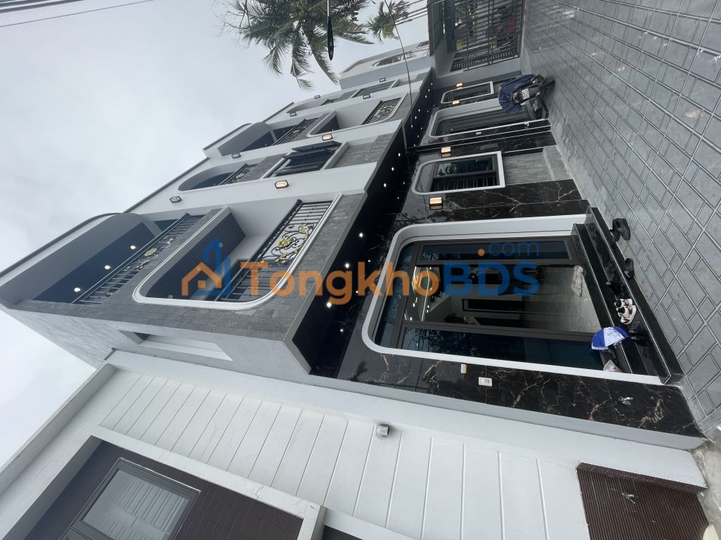 Nhà 3 tầng Kiều Trung 50m² 2.78 tỷ - Full nội thất