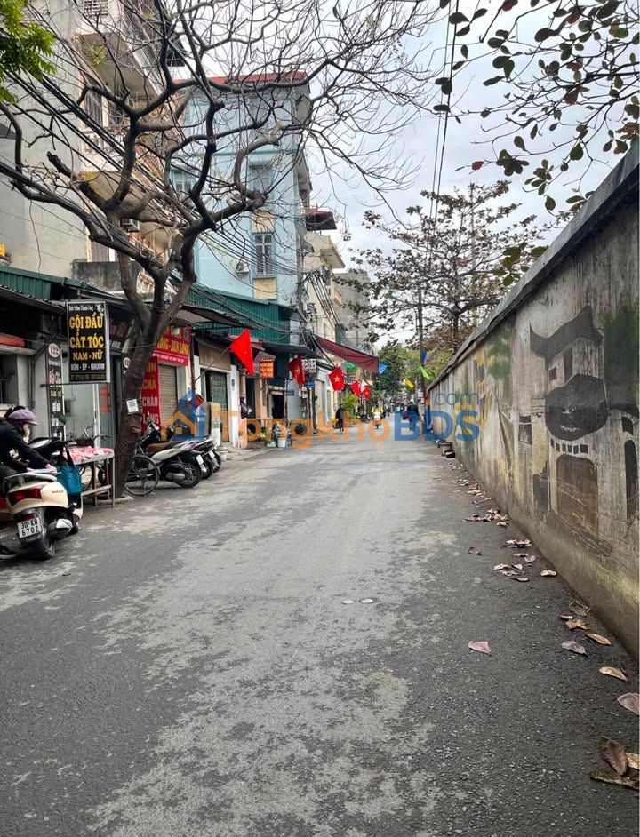 Đất Lai Xá Đường 32 45m² giá 6.3 tỷ - Sổ đỏ chính chủ