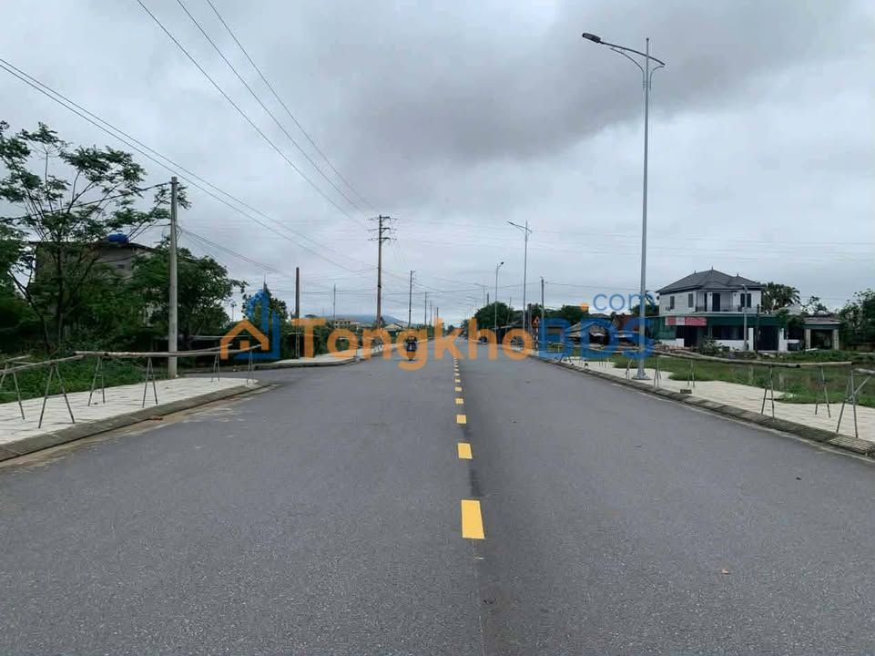 Đất nền Kinh Nam Hà Tĩnh 161m² 3 tỷ - Sổ đỏ chính chủ