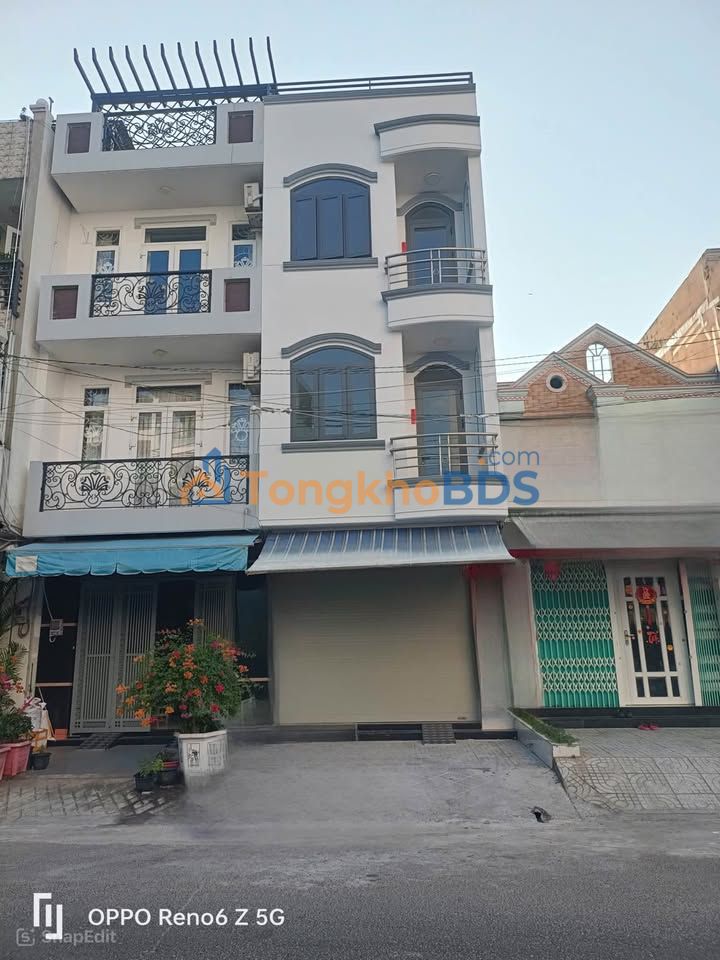 Nhà phố Tên Lửa 56m² 18 triệu - KD mặt tiền sầm uất