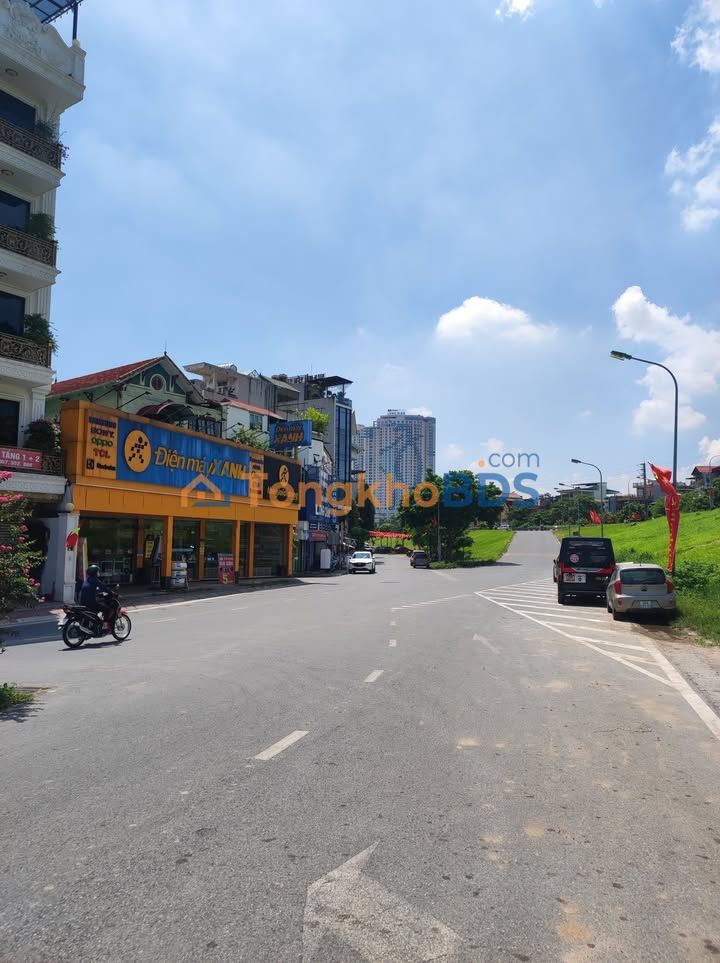 Nhà mặt phố Ngọc Thụy 125m² 28.5 tỷ - Mặt tiền kinh doanh