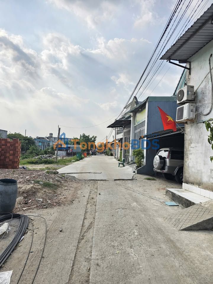 Đất nền Khánh Bình Tân Uyên 333m² 2.15 tỷ VND - Sổ hồng chính chủ