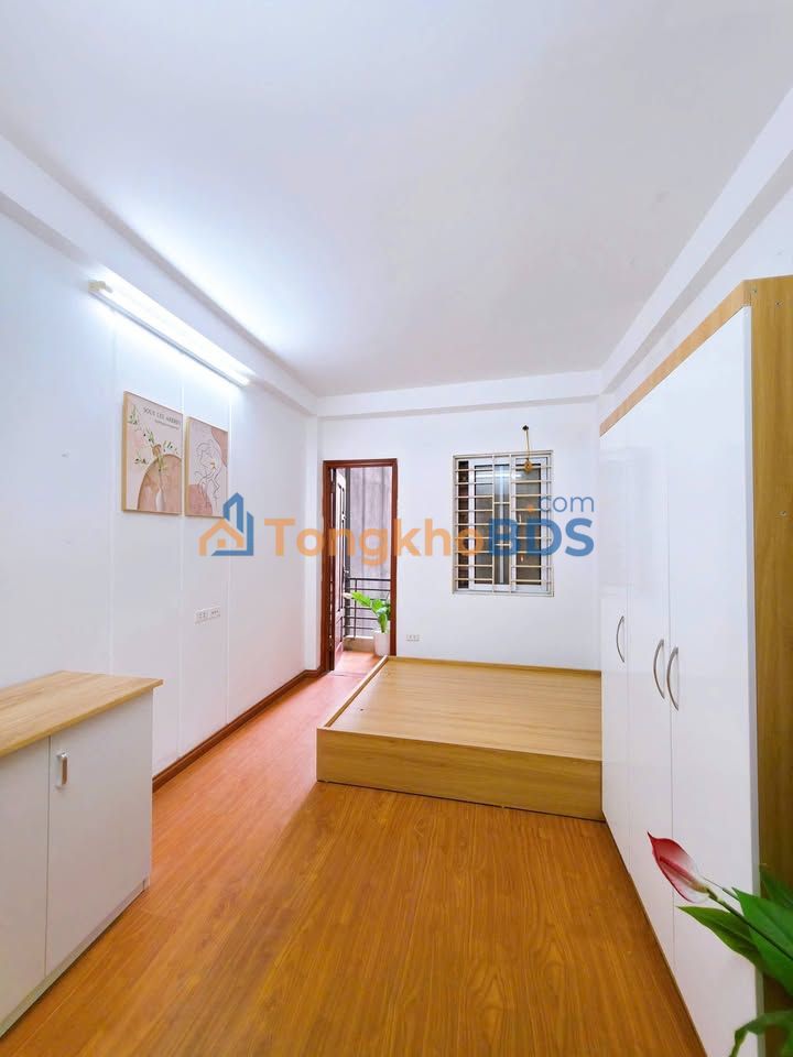 Phòng trọ Nguyễn Văn Huyên 20m² 3.5 triệu - Ô tô đỗ cửa