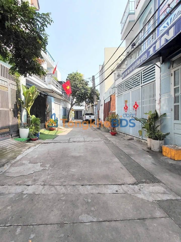 Nhà Quận 12 Huỳnh Thị Hai 80m² 4.25 tỷ - Ô tô vào tận nhà