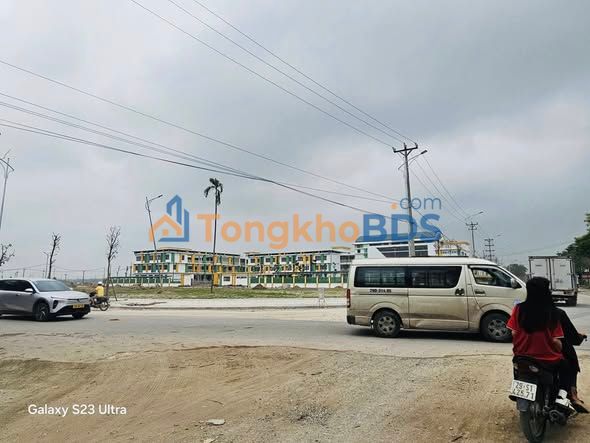 Nhà riêng Đông Hội 40m² 3 tỷ - Ô tô vào tận nhà