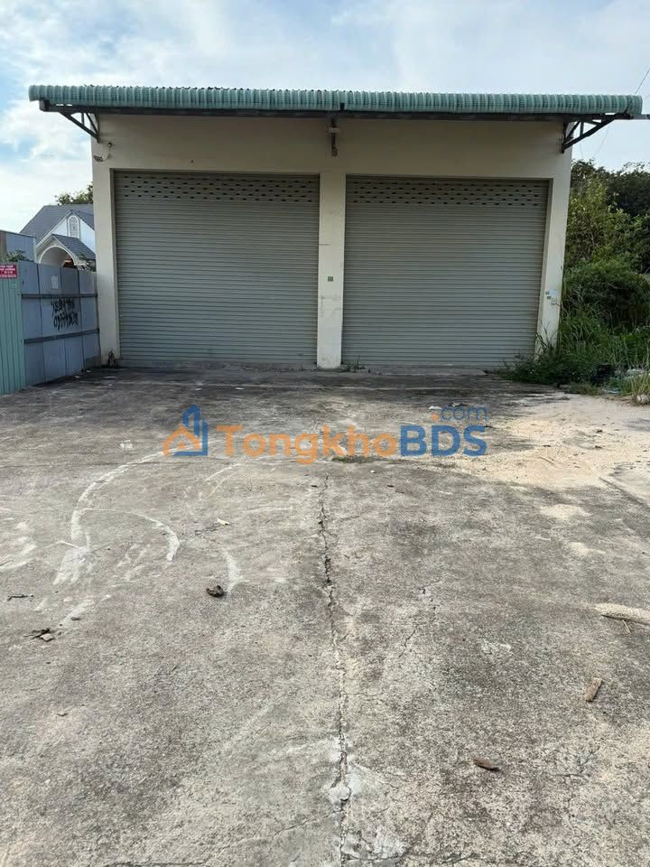 Kho xưởng Phú Chánh 400m² 15tr/tháng - Hoạt động ngay