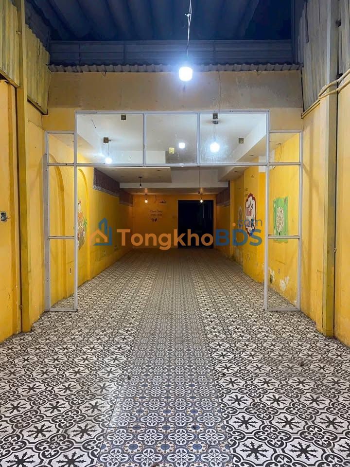 Mặt bằng Lê Hồng Phong 4x20m 12tr - Mặt tiền kinh doanh