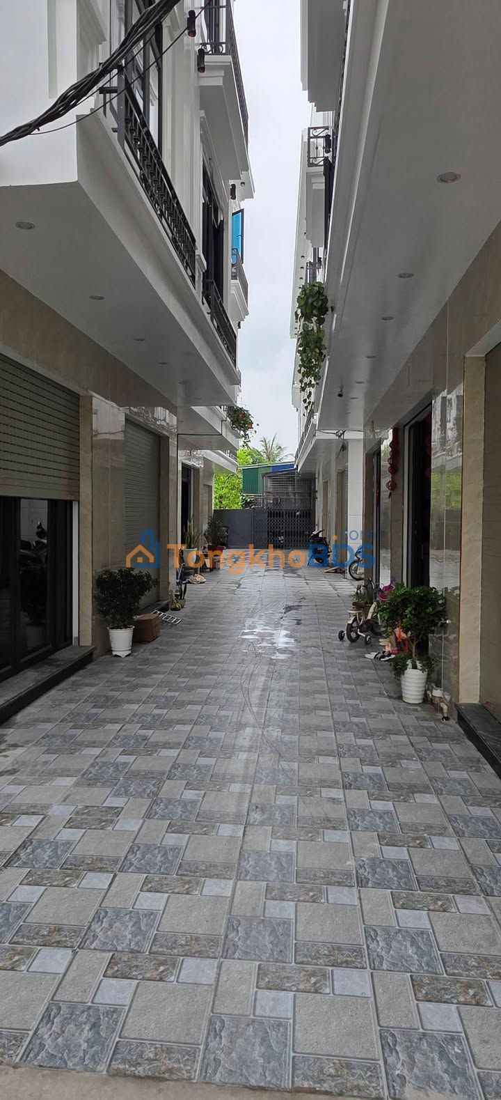 Nhà 3 tầng Vân Quan Đa Phúc 41m² 2.35 tỷ - Ô tô vào tận nhà