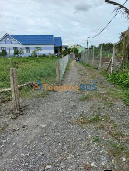 Đất nền Thủ Thừa 2.374m² 3,95 tỷ - Sổ đỏ chính chủ