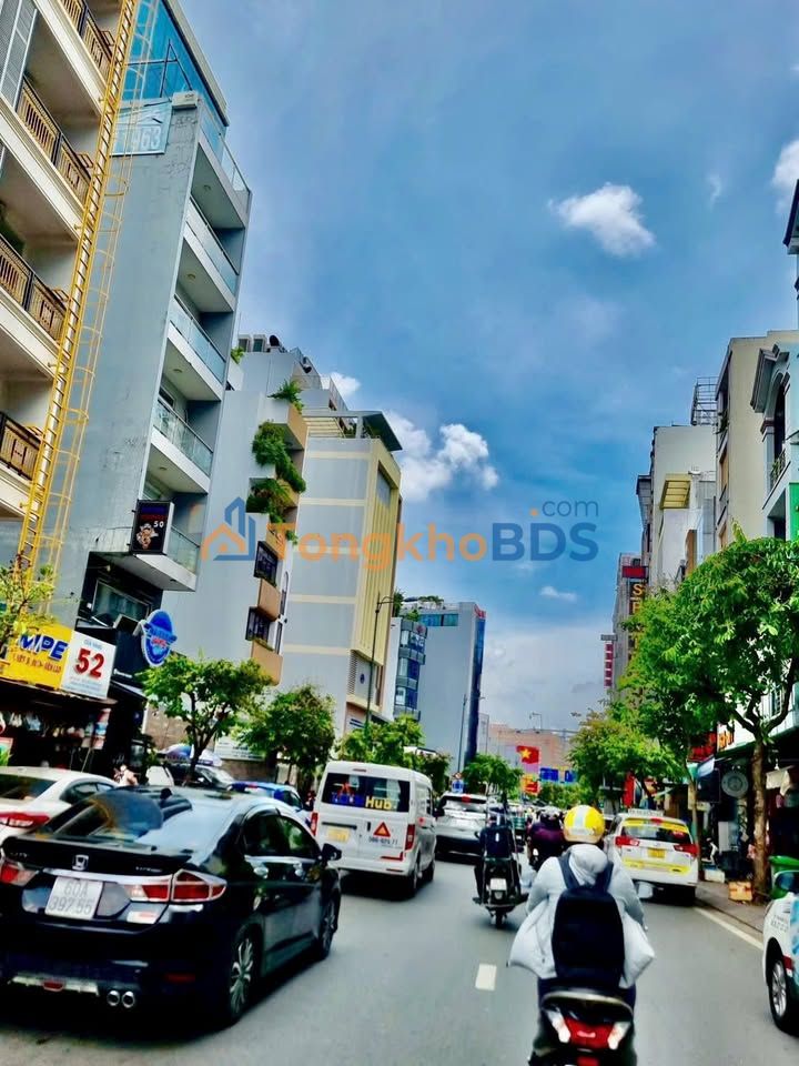 Nhà phố Bạch Đằng 112m² 2 tỷ - Mặt tiền kinh doanh