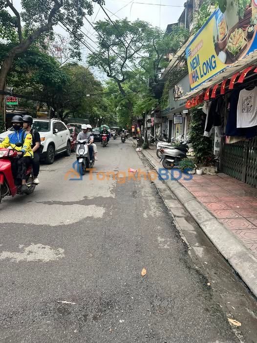 Nhà riêng Ba Đình 50m² 6,3 tỷ - Sẵn sàng ở ngay