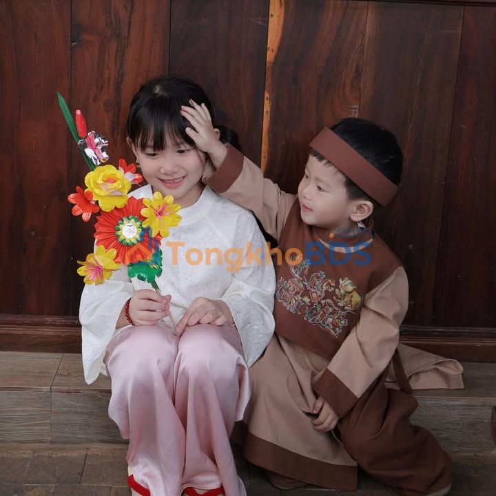 Nhà phố Âu Cơ Buôn Hồ 224m² giá 2,9 tỷ - Mặt tiền kinh doanh