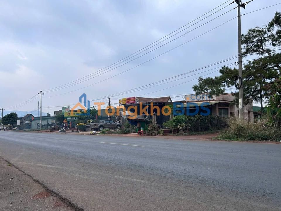 Nhà mặt tiền QL14 Buôn Hồ 61m2 giá thỏa thuận - Sẵn sàng ở ngay