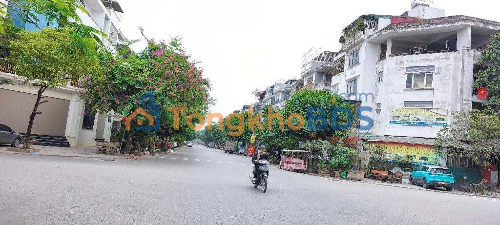 Townhouse Tố Hữu Nam Từ Liêm 75m² - Vị trí đắc địa mặt công viên