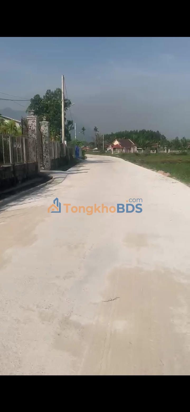 Đất nền Duy Sơn Duy Xuyên 236m² 300-399 triệu- Đường to ô tô