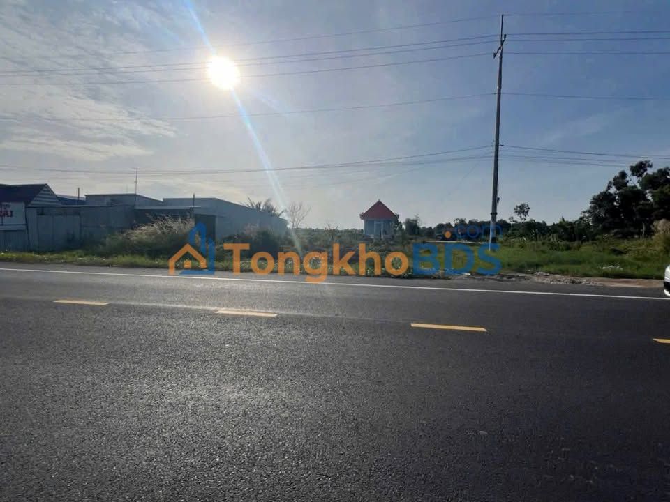 Đất Lộ Xuyên Á Hồ Thị Kỷ 153m² - Thổ cư 100%