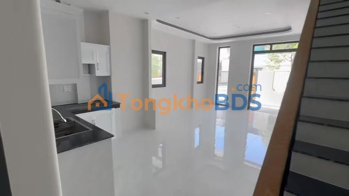 Nhà nguyên căn Bến Cát 55m² 9 triệu - Sẵn sàng ở ngay