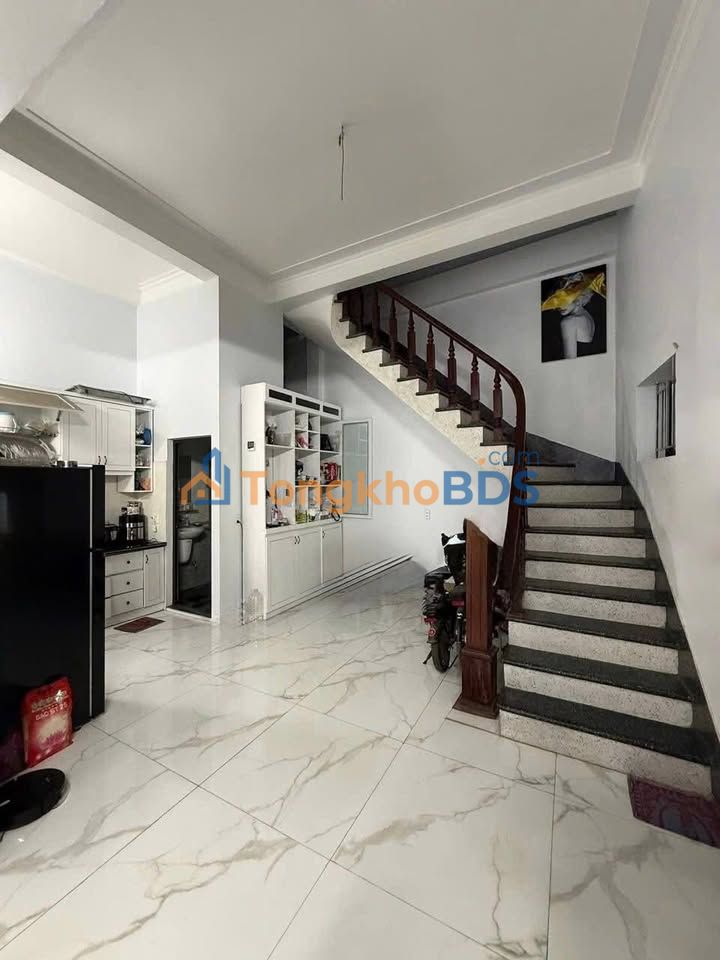 Nhà riêng Phan Đình Phùng 70m² 2.4 tỷ - Ô tô vào tận nhà