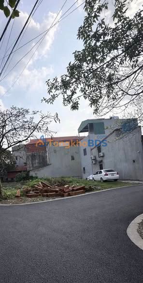 Đất nền Huyện Thanh Trì 40m² hơn 3 tỷ - Sổ đỏ chính chủ