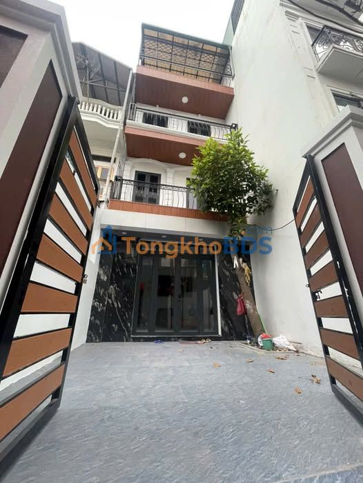 Nhà riêng Chu Huy Mâm Phúc Đồng 103m² 11.2 tỷ - Ô tô vào nhà