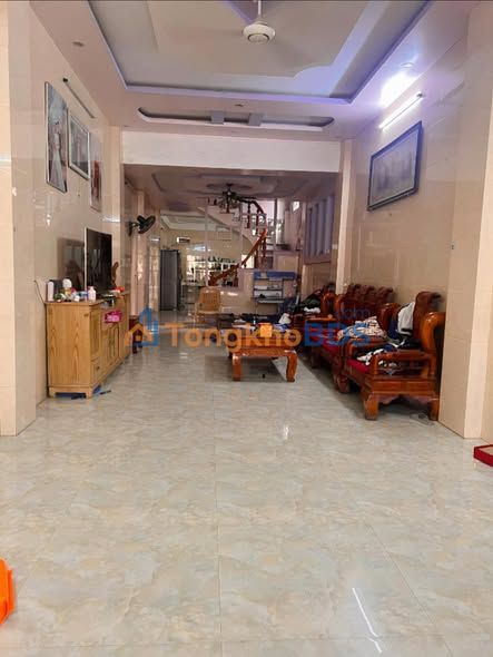 Nhà Hà Giang Đường 19/5 100m² giá 2.8 tỷ - Ô tô vào tận nhà