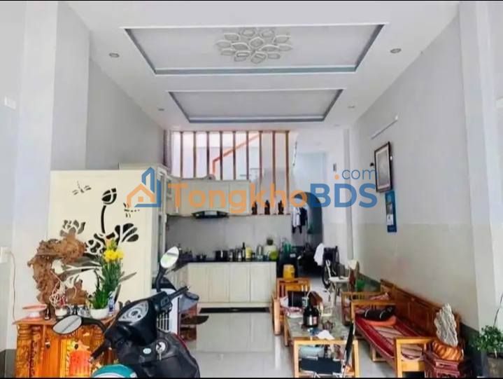 Nhà phố Quang Trung Phù Cát 61m² 3.7 tỷ - Mặt tiền kinh doanh