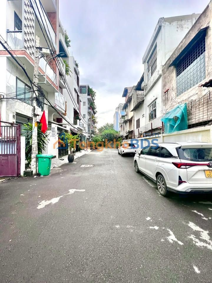 Nhà Bình Thạnh Phạm Văn Đồng 100m² 14 tỷ - Ô tô vào tận nhà