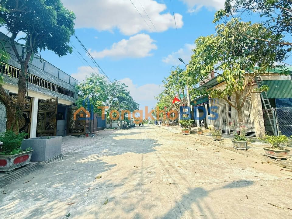 Đất nền Hà Tĩnh Nguyễn Xí 200m² 4 tỷ - Sổ đỏ chính chủ