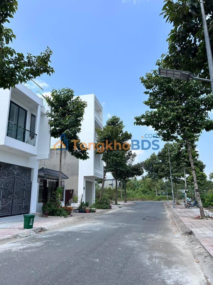 Đất nền Mỹ Tho Long Hòa B 61m² 600 triệu - Sổ hồng