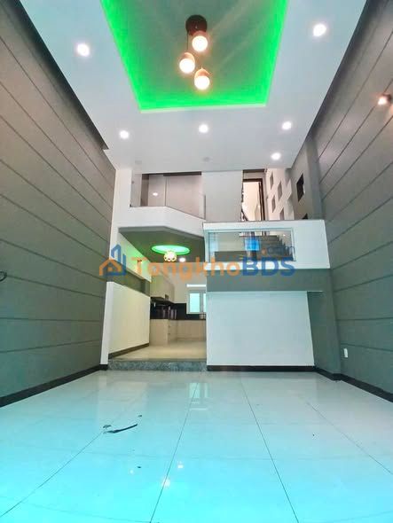 Nhà Hiệp Bình Phước 61m² 7.35 tỷ - Ô tô vào tận nhà