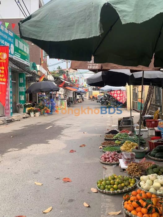 Đất nền Phú Diễn 40m² 5 tỷ - Sổ đỏ chính chủ