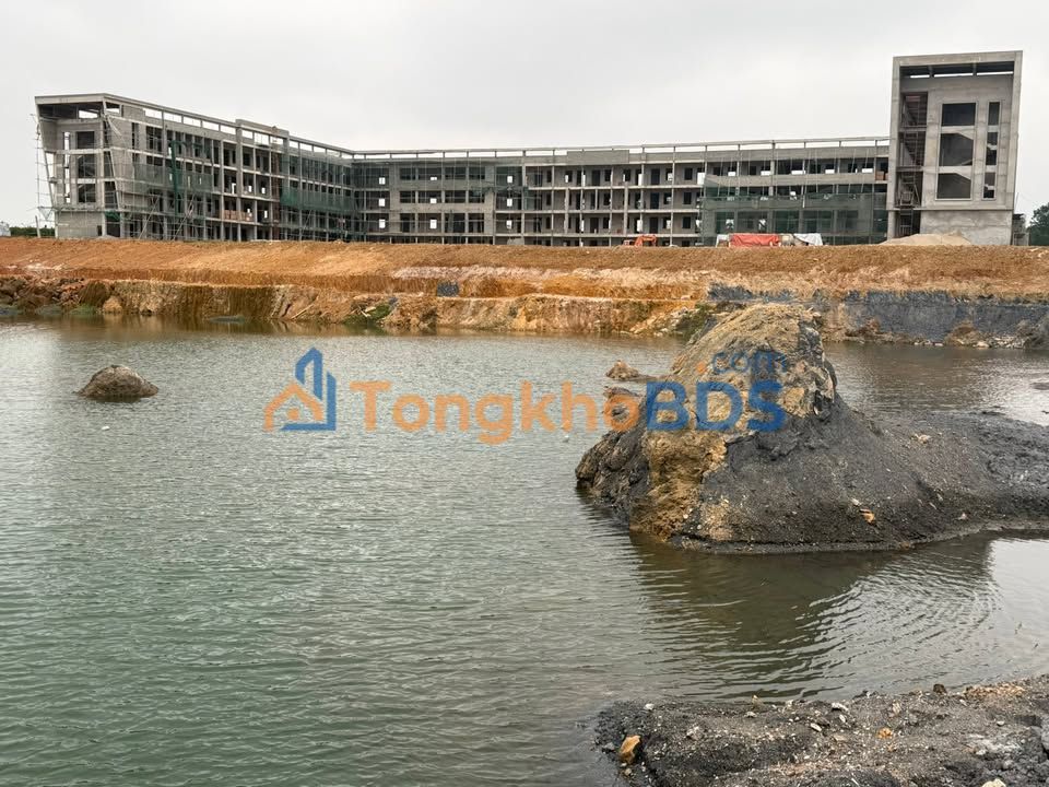 Đất nền Sơn Đông Sơn Tây 174m² 1 tỷ - Đường to ô tô