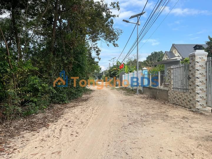 Đất nền Cam Nghĩa Cam Ranh 240m² 999 triệu - Đường to ô tô