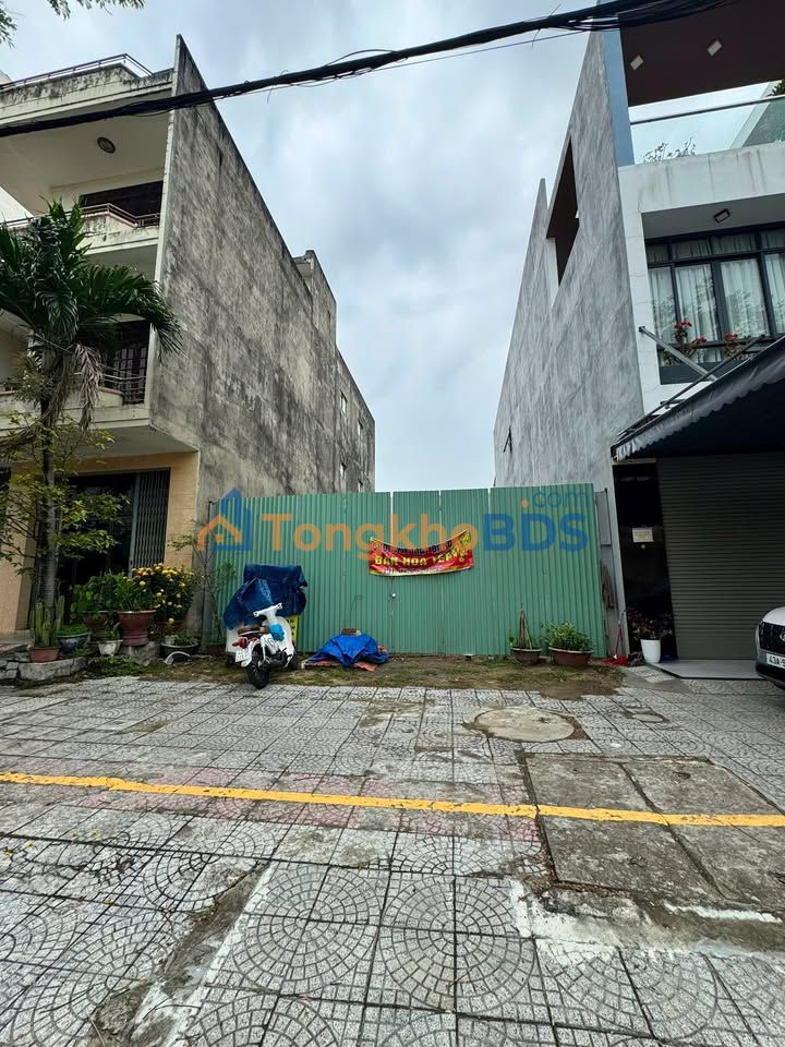 Đất thuê Hồ Xuân Hương Núi Thành 331m² 50 triệu/tháng - Xây dựng tự do