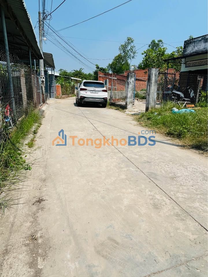 Đất nền Giồng Tre, Tây Ninh 180m² 660 triệu - Sổ đỏ chính chủ