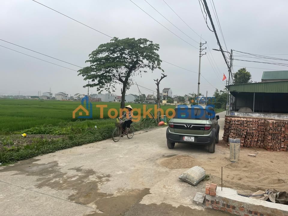 Đất nền Xóm 5 Vinh 62m2 1 tỷ - Sổ đỏ chính chủ