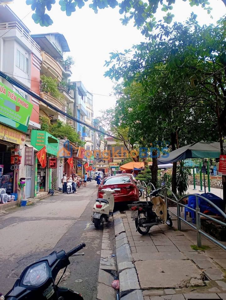 Nhà Hồ Tùng Mậu 75m² 23.5 tỷ - Ô tô tránh view hồ