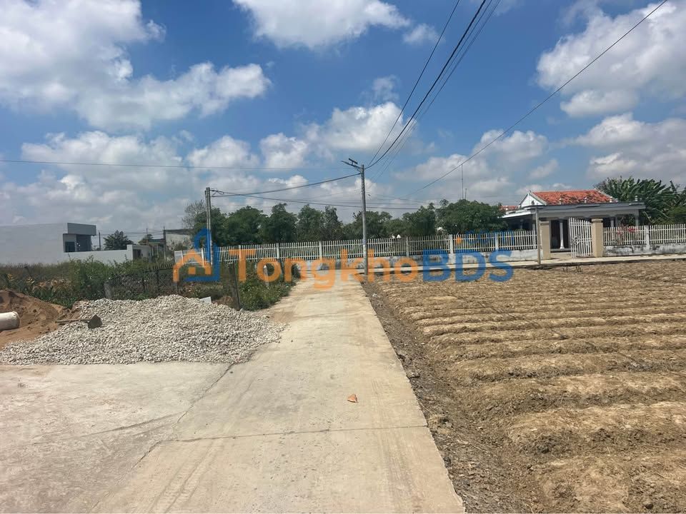 Đất nền Long Hưng Gò Công 201m² 530 triệu - Đường ô tô vào