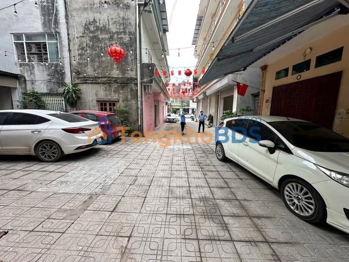 Đất nền Lô 2 Lương Ngọc Quyến 120m² 3 tỷ - Sổ đỏ