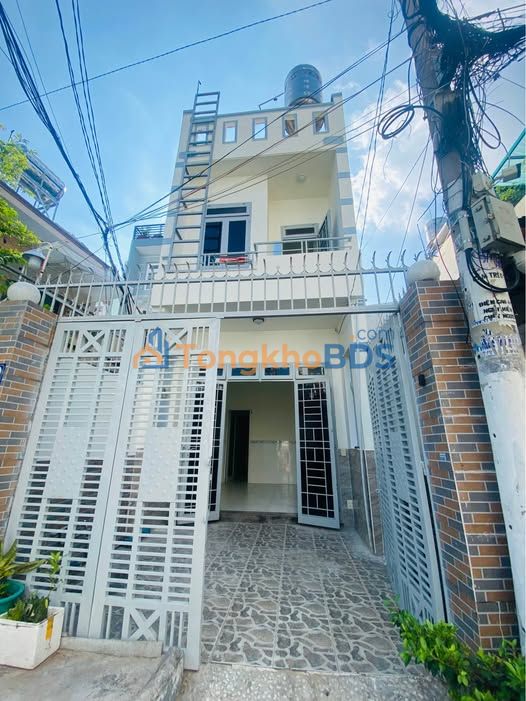 Nhà nguyên căn Gò Vấp 415m² giá 11tr - Sẵn sàng ở ngay