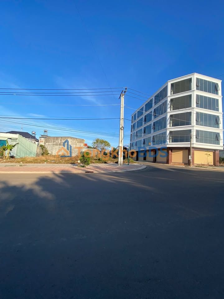 Đất nền Võ Văn Tần, Tân Bình 255m² - Sổ đỏ chính chủ