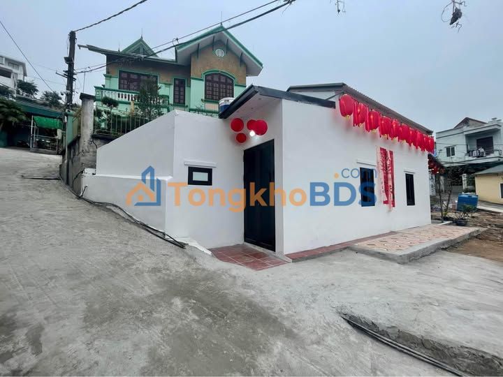Nhà riêng Hạ Long 54m² 1.3 tỷ - Ô tô vào tận nhà