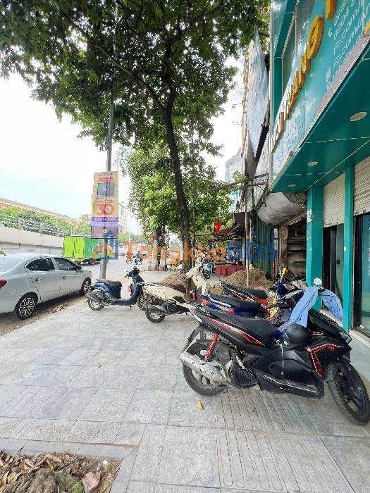 Nhà mặt phố Hai Bà Trưng 63m² giá 23 tỷ - Vỉa hè rộng, kinh doanh ngay