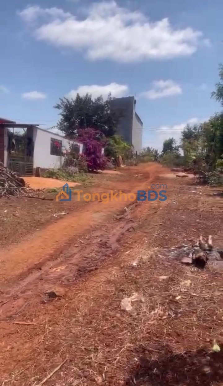 Đất Ea Drong Buôn Hồ 2.158m² giá 4,81 tỷ - Sổ đỏ chính chủ