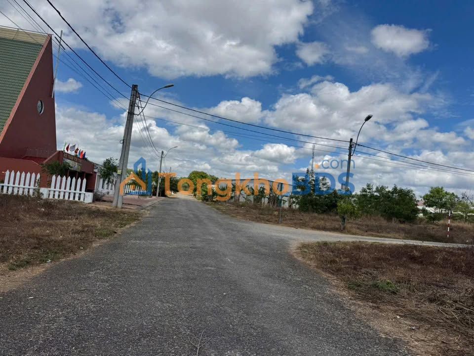 Đất nền Hàn Mạc Tử Kon Tum 162m² 600-699 triệu - Đất thổ cư 100%