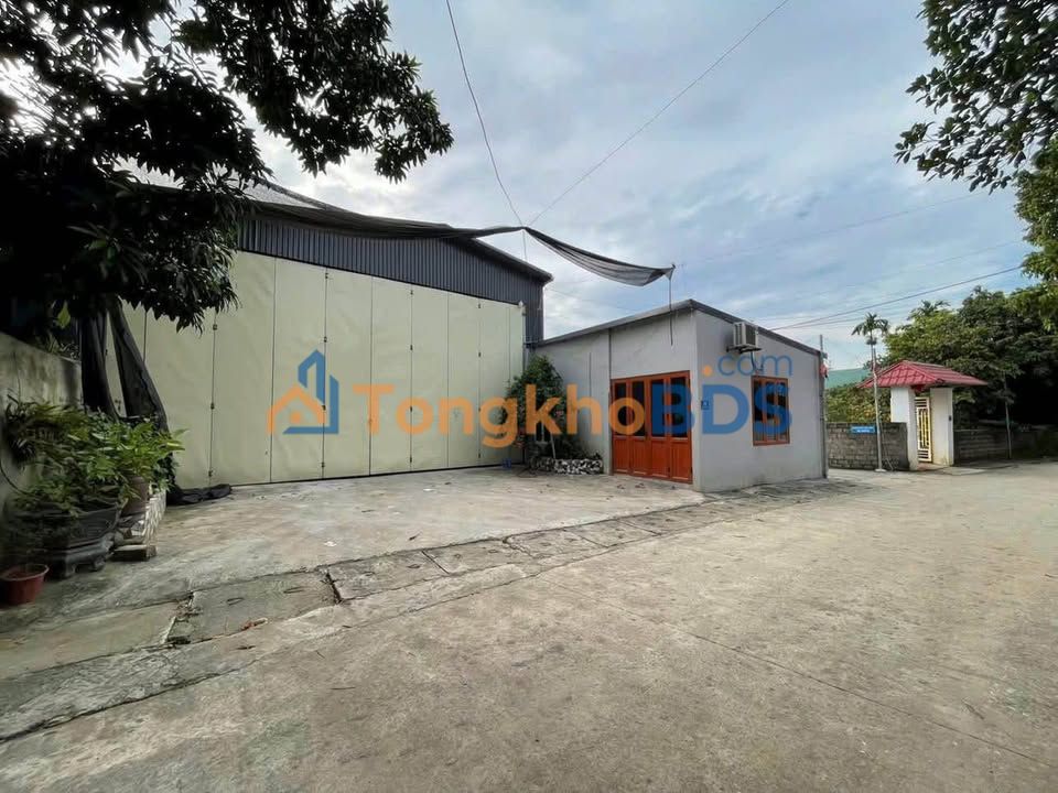 Kho xưởng Tân Tiến 700m2 8.5 tỷ - Hoạt động ngay