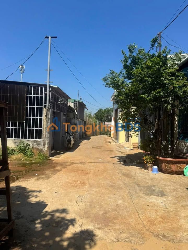 Nhà riêng Huỳnh Thúc Kháng Pleiku 120m² 900 triệu - Chính chủ