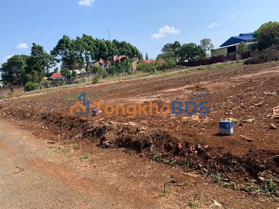 Đất nền Ia Der Pleiku 140m² 3xx triệu - Sổ đỏ chính chủ